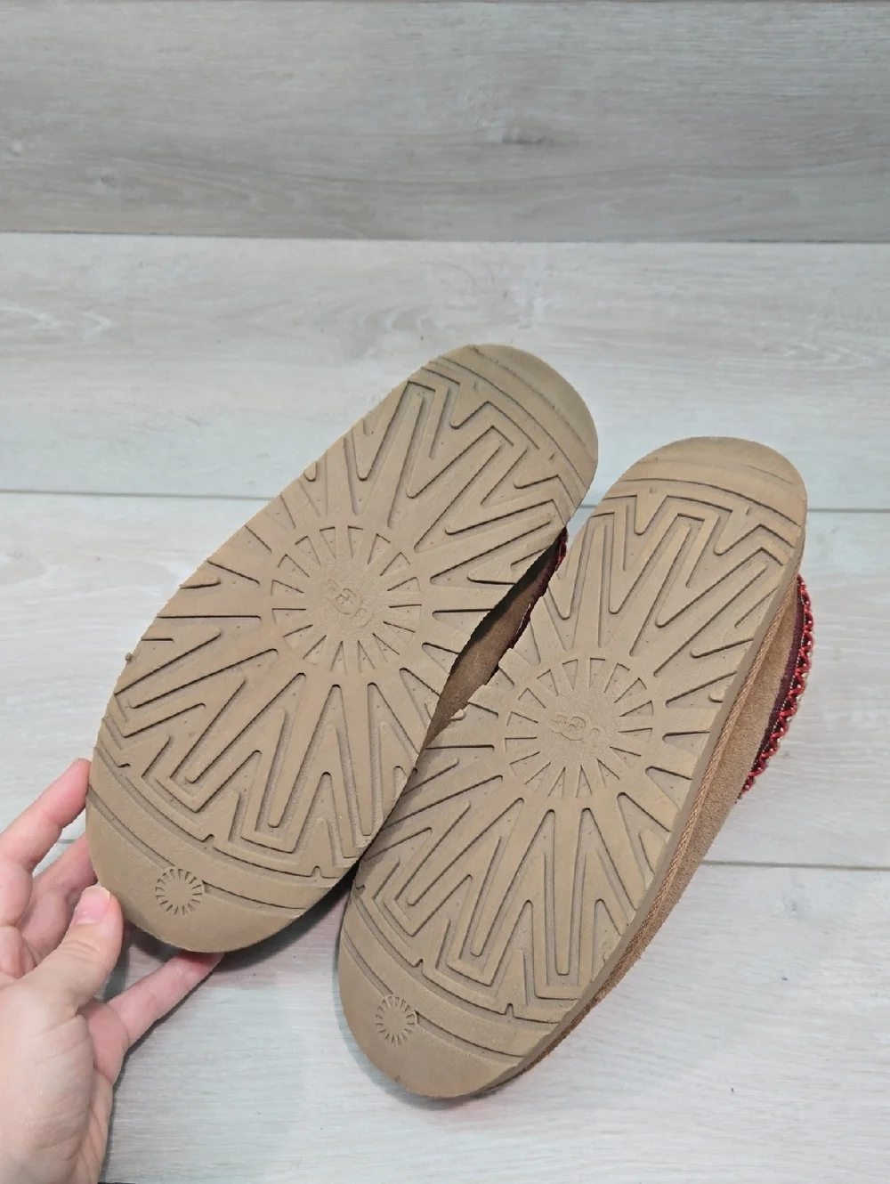 UGG good slip